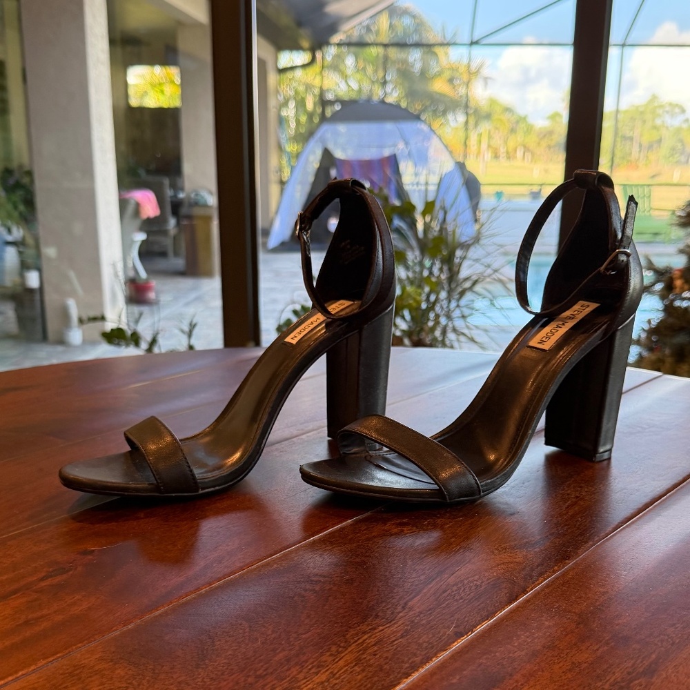 Steve Madden Carrson Heels